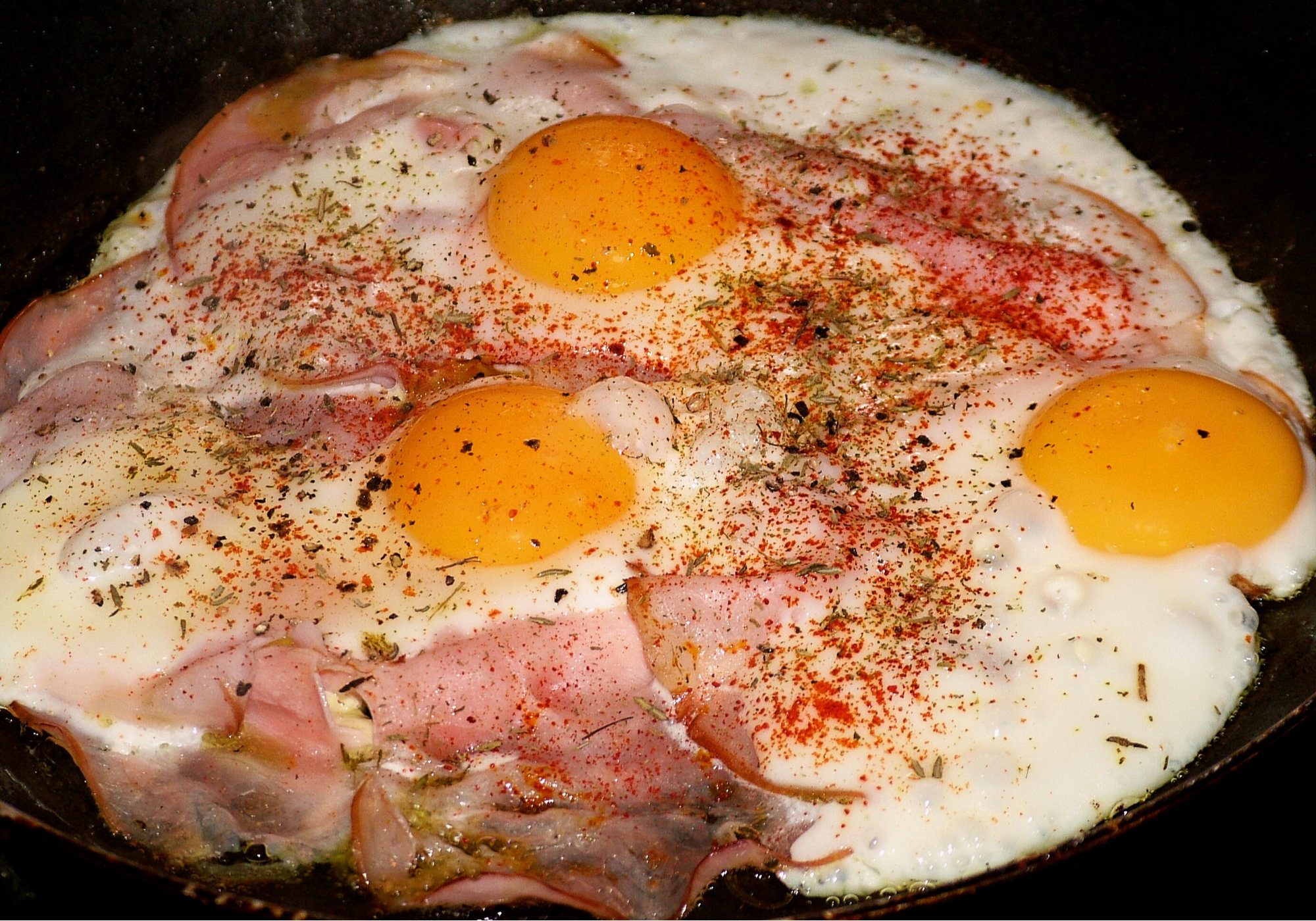 Ham and eggs - Hemendex - Šunka a vajcia