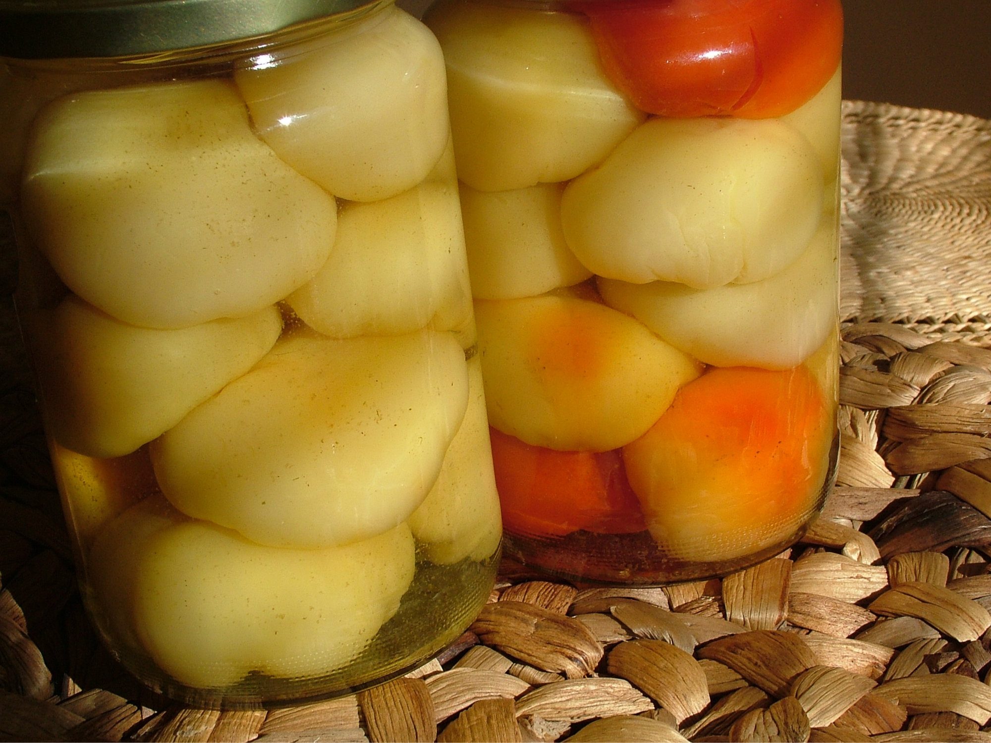 Sterilizované almapapriky - jabĺčkové papriky